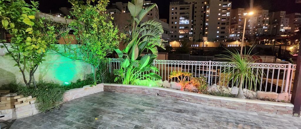 WhatsApp Image 2025-09-17 at 12.15.43 (4)