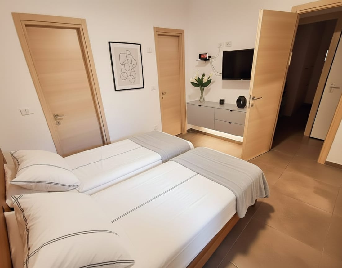 WhatsApp Image 2025-12-08 at 08.31.12 (3)