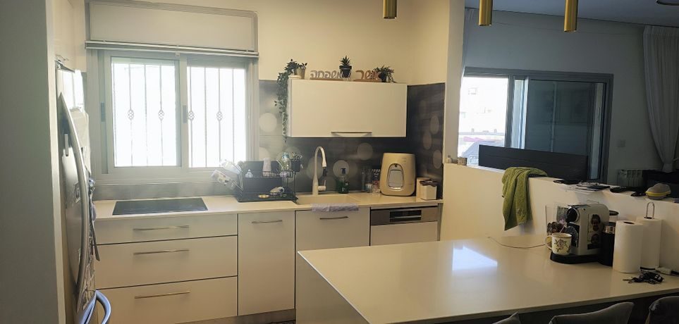 y2_10_06002_20250810120135