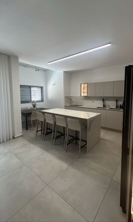 y2_1pa_010123_20250826230543