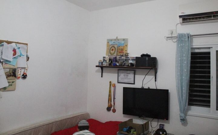 y2_1pa_010811_20250913211700