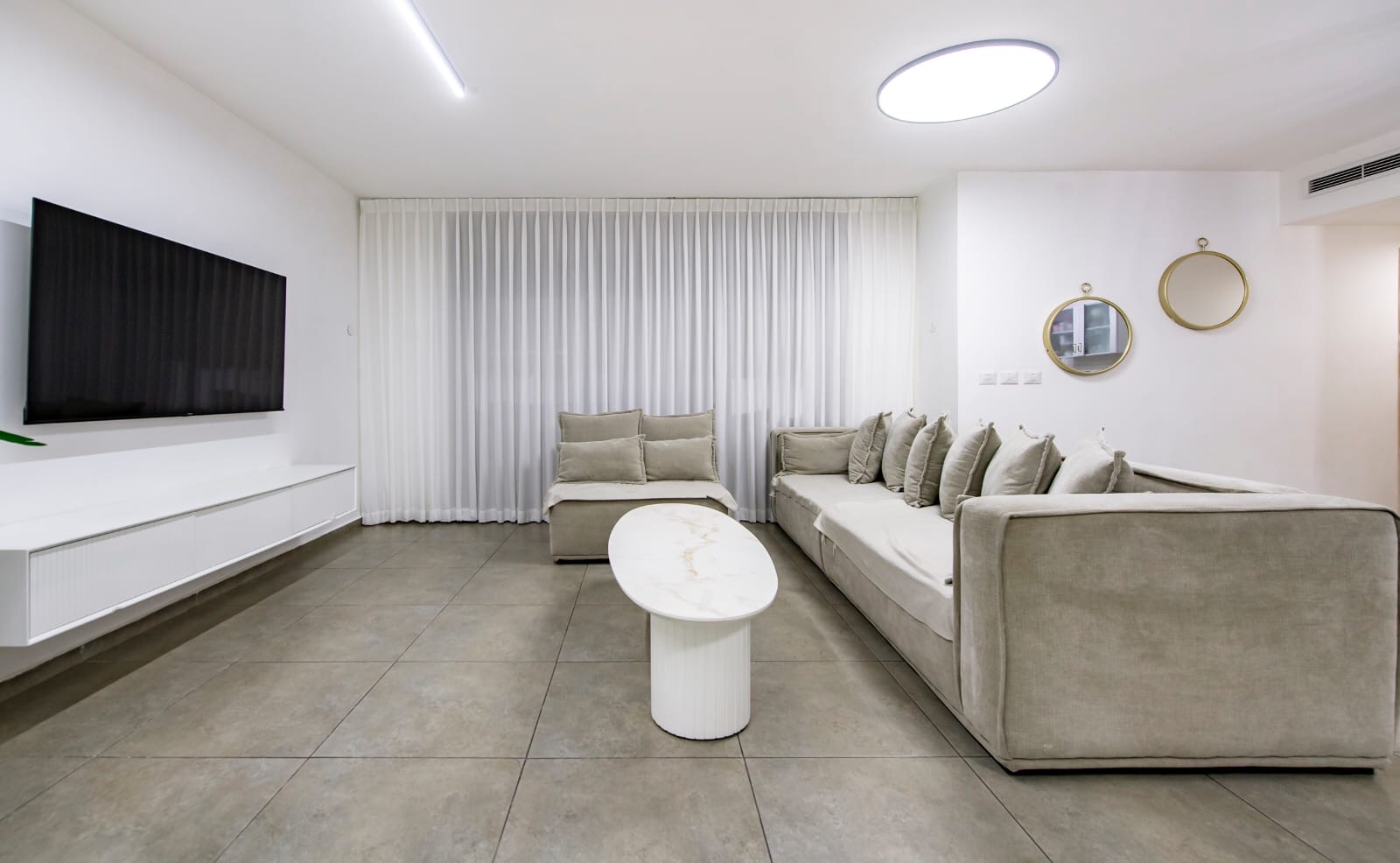 72391707-e5cc-4873-8c32-3488cdc702f7