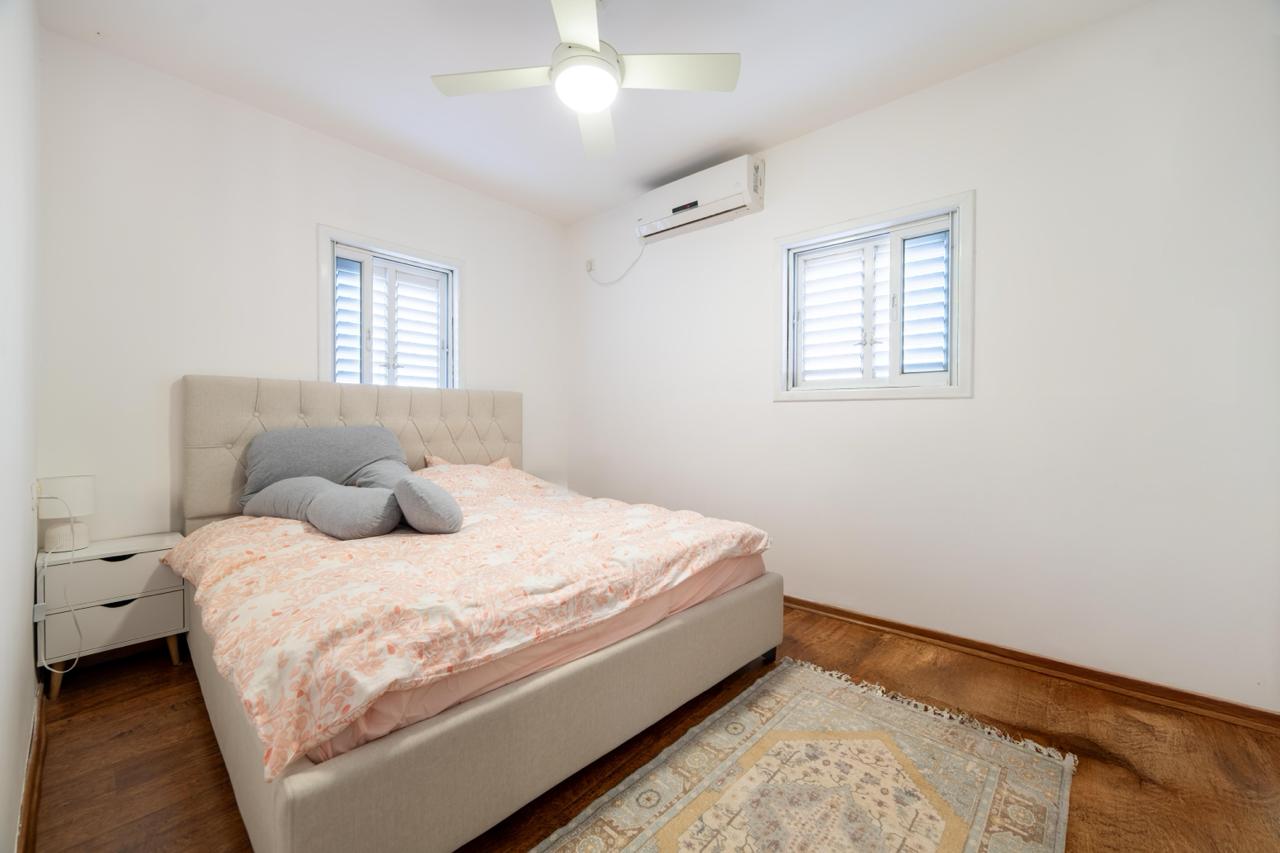 WhatsApp-Image-2025-12-01-at-18.51.15-1-1