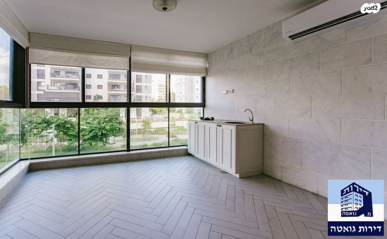 y2_5_zk8PprrWHO_20250921