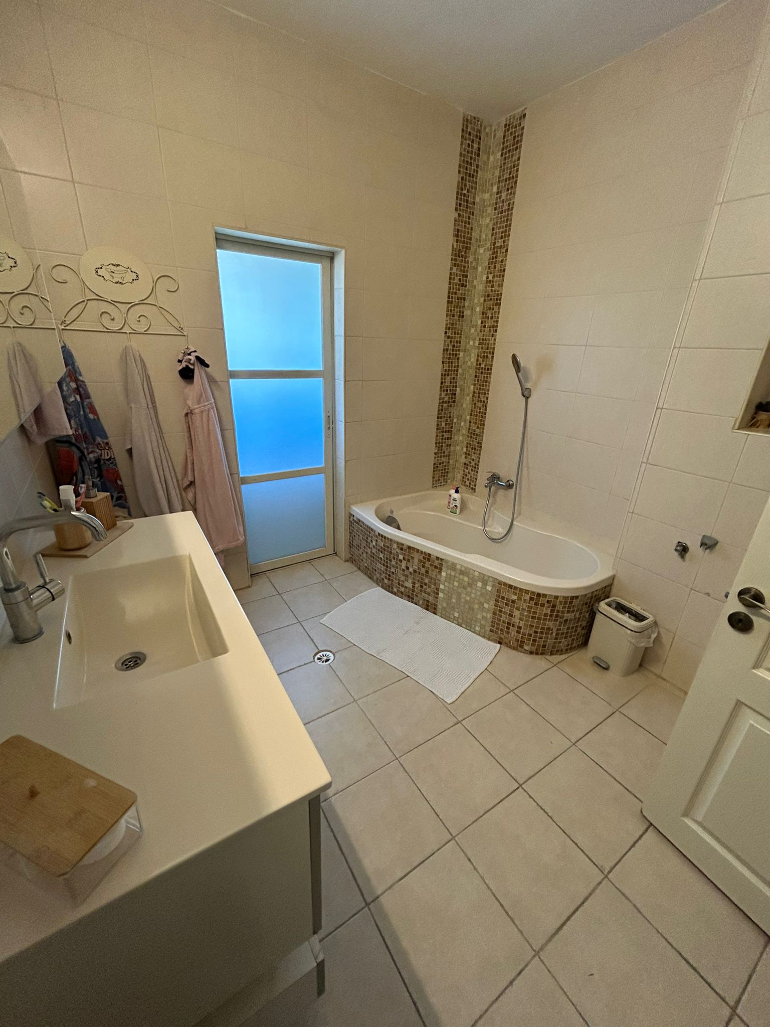 WhatsApp-Image-2025-10-17-at-08.18.20