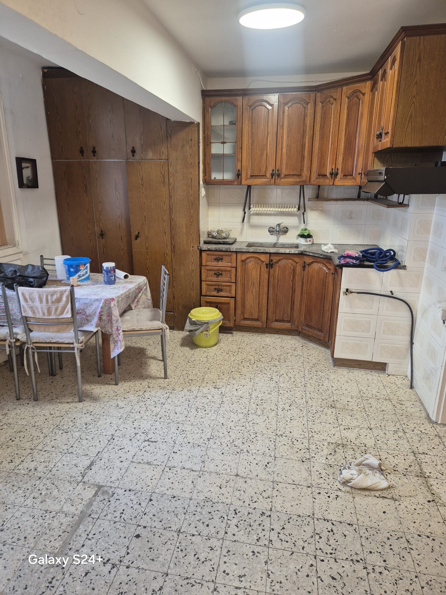 de20943c-3913-45b0-ba86-de5b162e3303