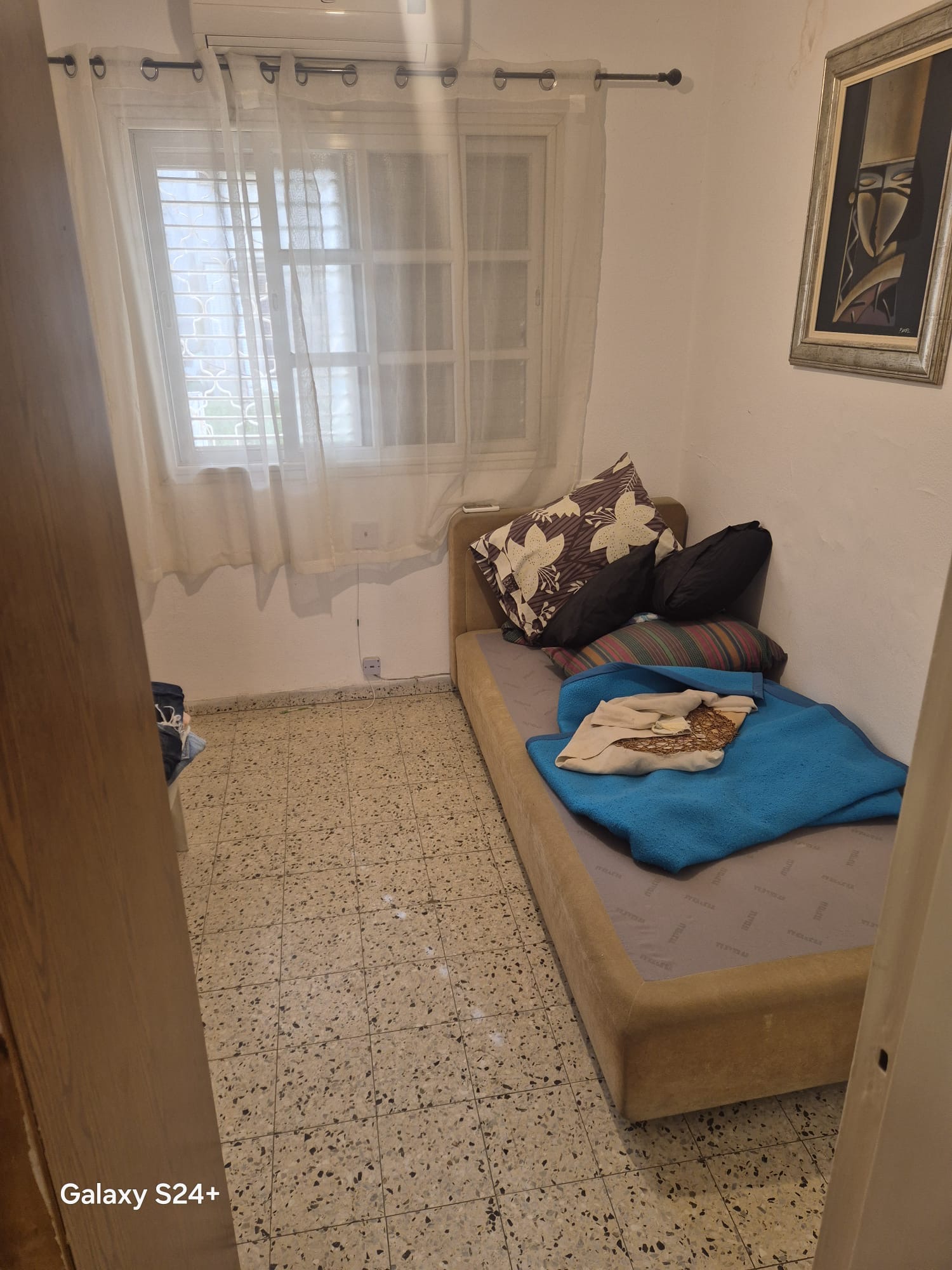 f1f35e35-bad0-4b4c-90d8-068194d93720