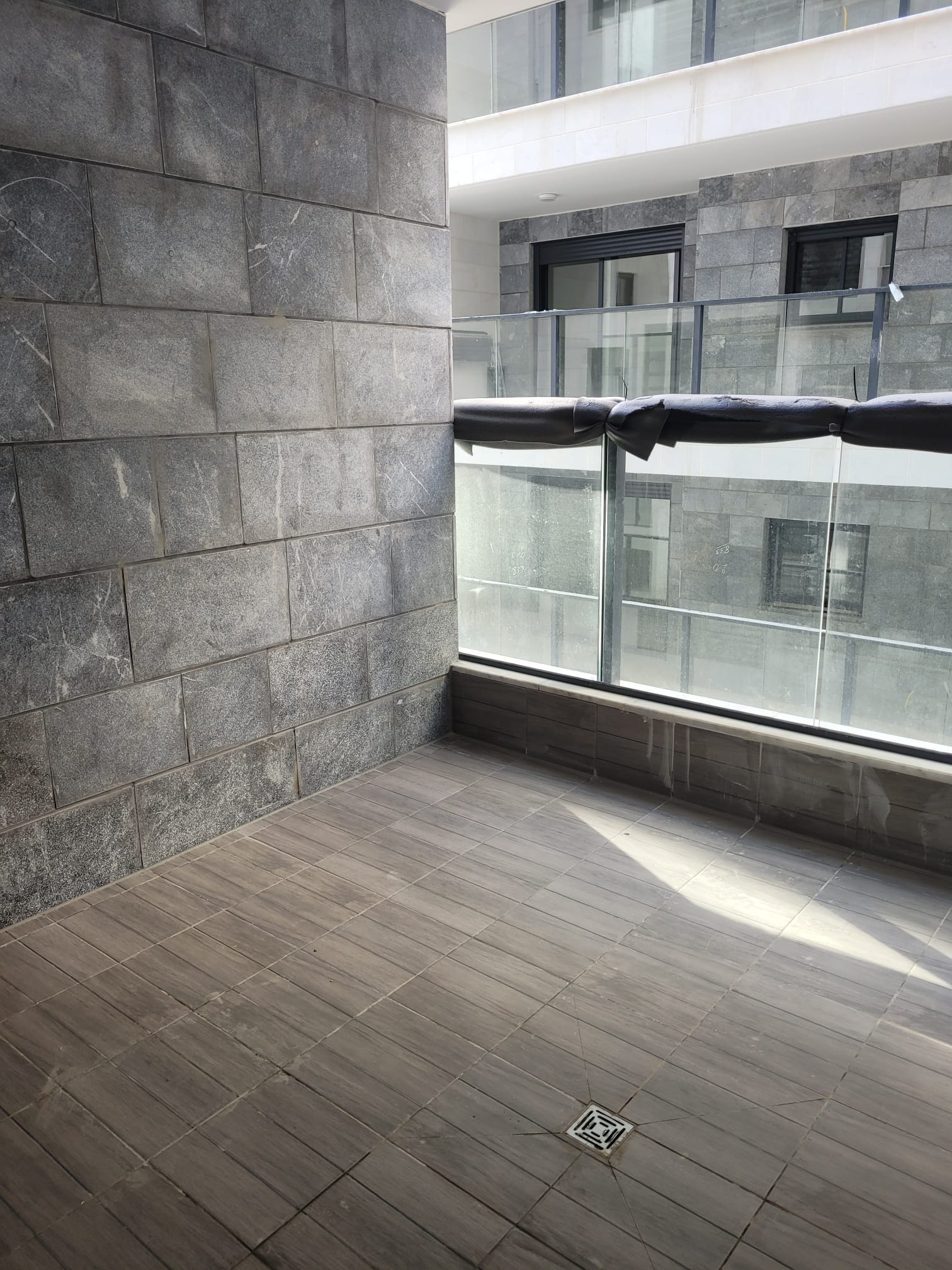 b1a3fa39-97f6-439e-ab7e-6d34609ac2c1