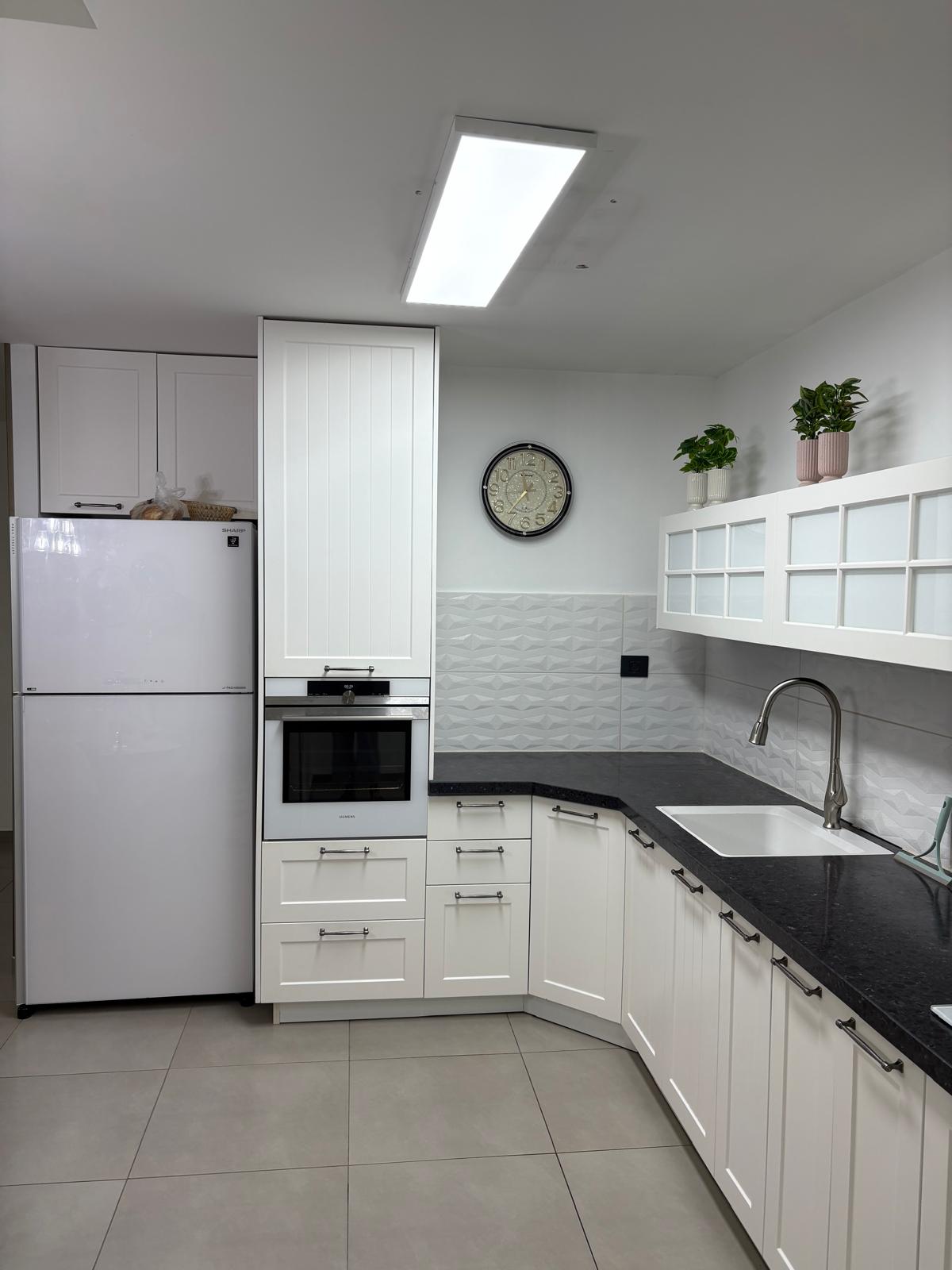 WhatsApp-Image-2025-10-12-at-20.44.24-1